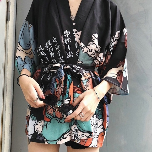 Asian kimono top - Picture 2 of 3
